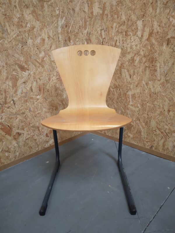 Chaise de restauration – Image 2