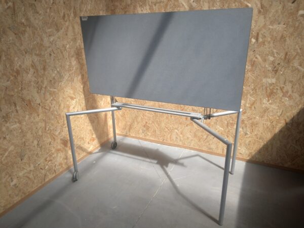 Table pliable 2 places Sedus – Image 2