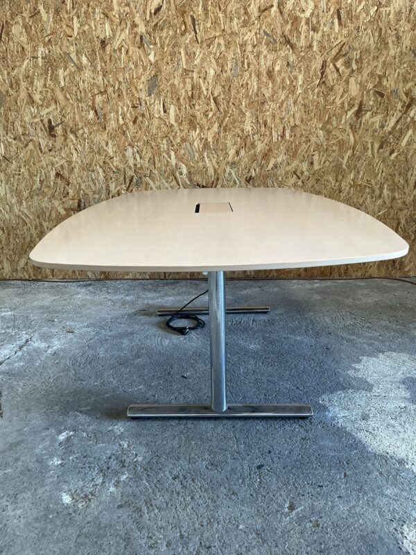 Table de réunion ovale – Image 4