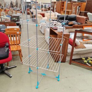 Étendoir à linge à colonnes
