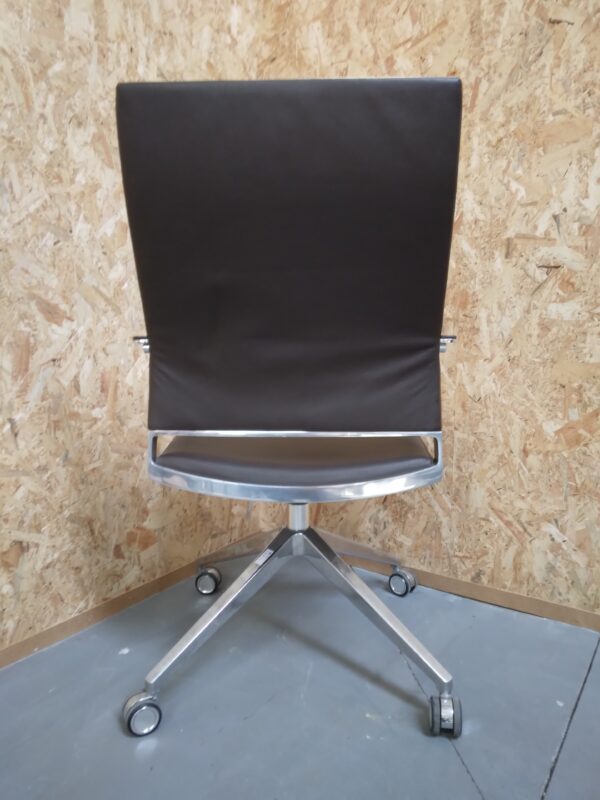 Fauteuil de bureau sur roulettes – Image 3