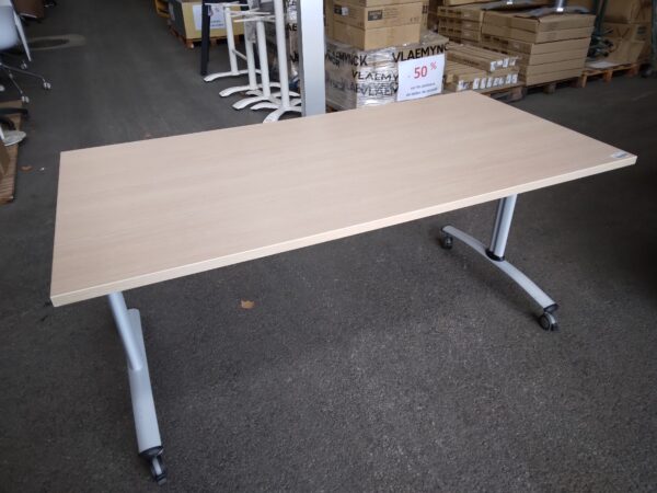 Table pliante Majencia