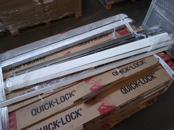 Entretoise clip-on T35/38