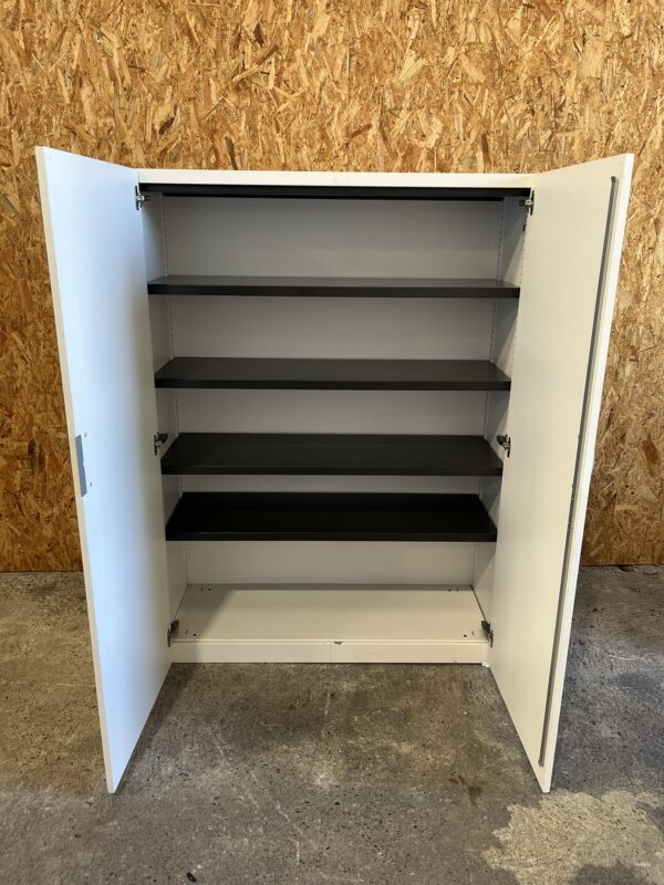 Armoire mi-haute blanche – Image 2