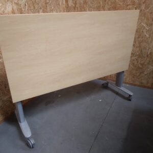 Table pliante sans marque
