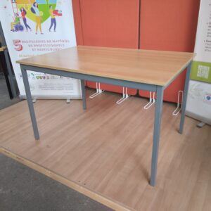 Table - 4 pieds gris 120x80