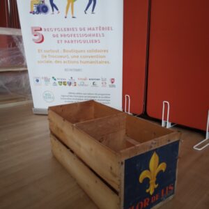 Caisses anciennes en bois