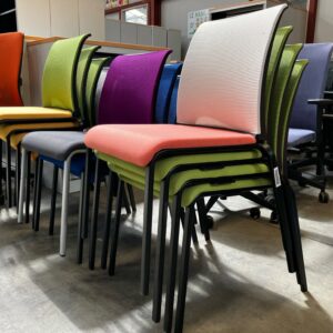 Chaise STEELCASE 4 Pieds